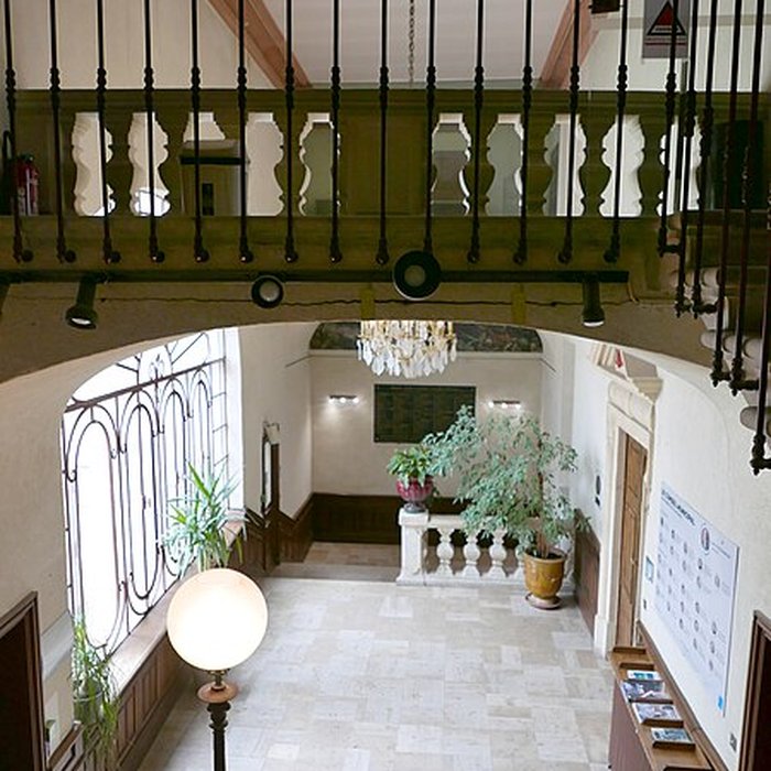 Photo de Hôtel de ville de Bagnols-sur-Cèze