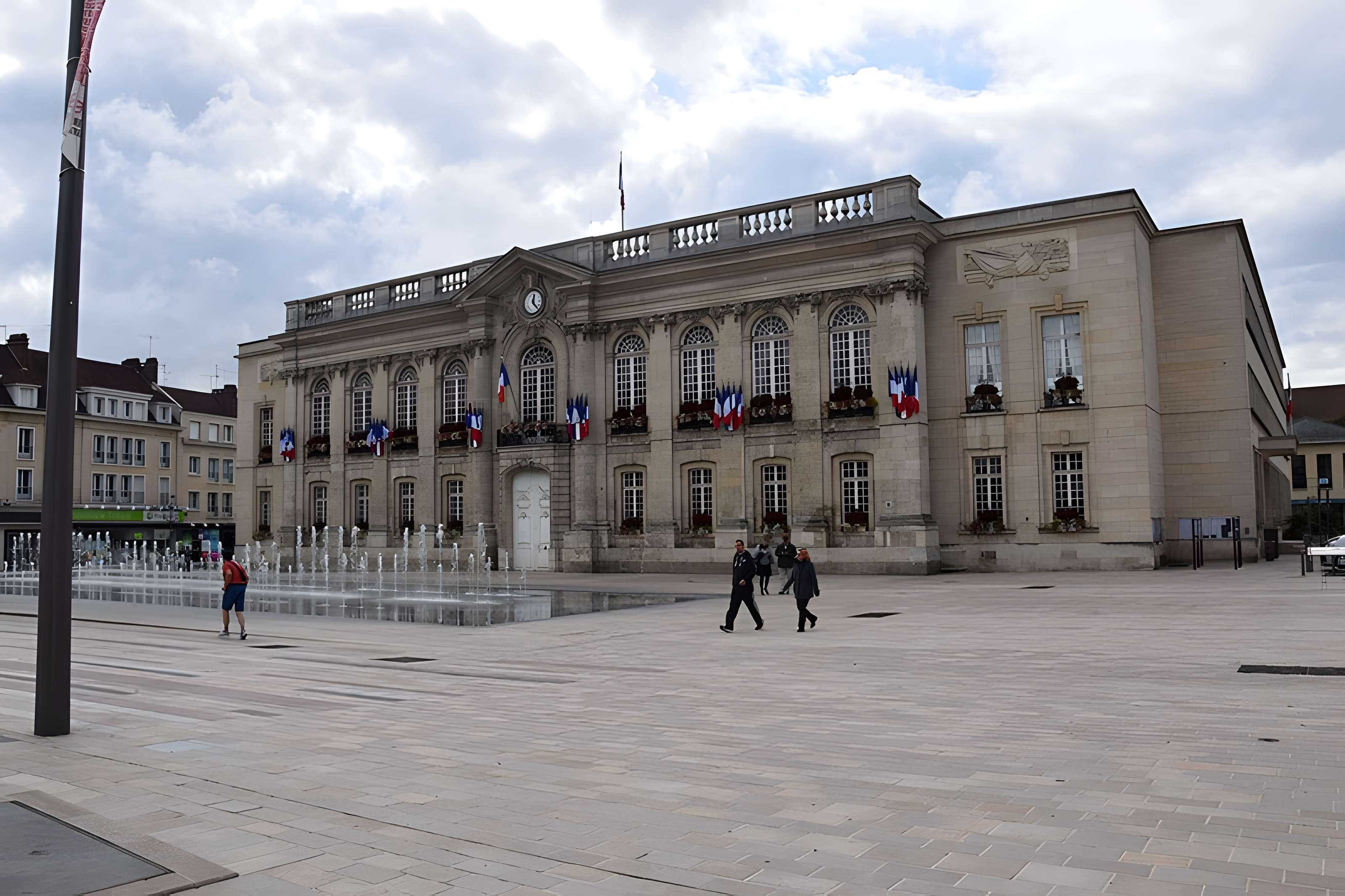 Hôtel de ville de Beauvais