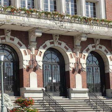 Hôtel de ville de Bruay-la-Buissière