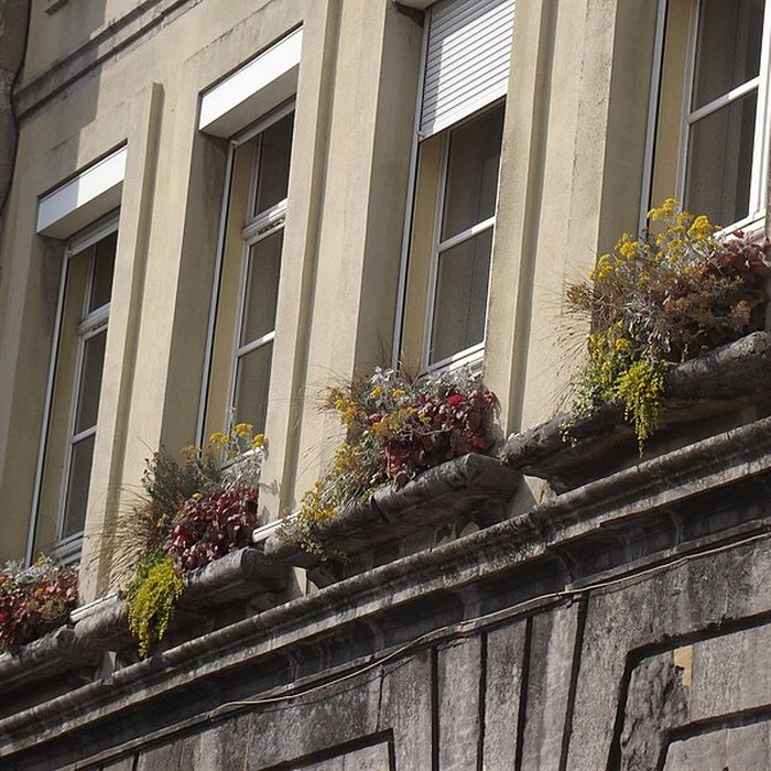 Photo de Hôtel de ville de Condé-sur-lEscaut