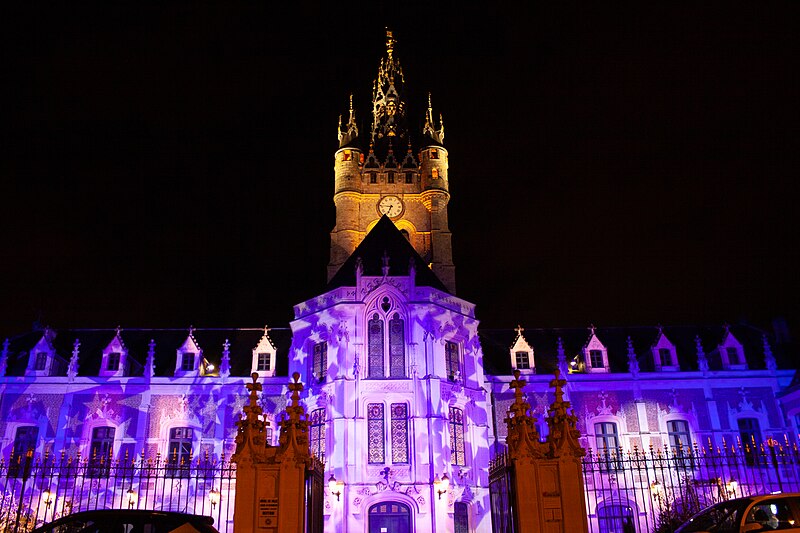 Hôtel de ville de Douai