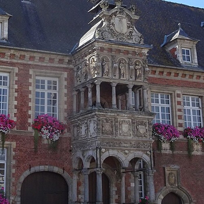 Photo de Hôtel de ville de Hesdin