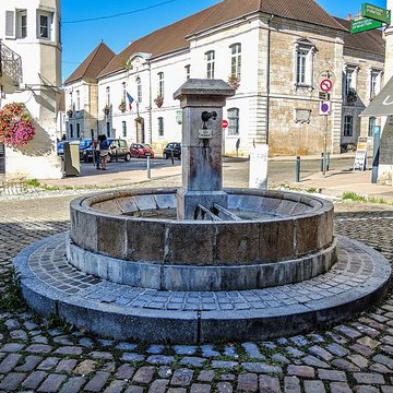 Hôtel de ville de Lons-le-Saunier