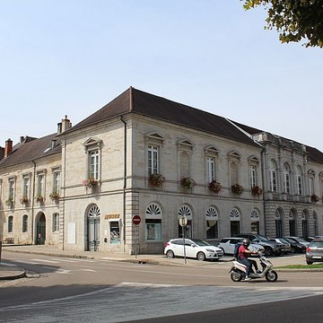 Hôtel de ville de Lons-le-Saunier