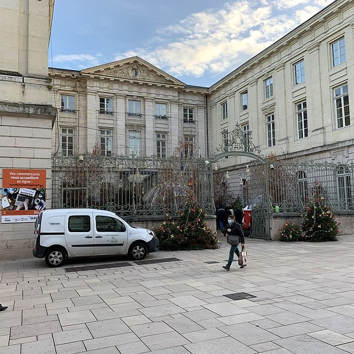 Photo de Hôtel de ville de Mâcon