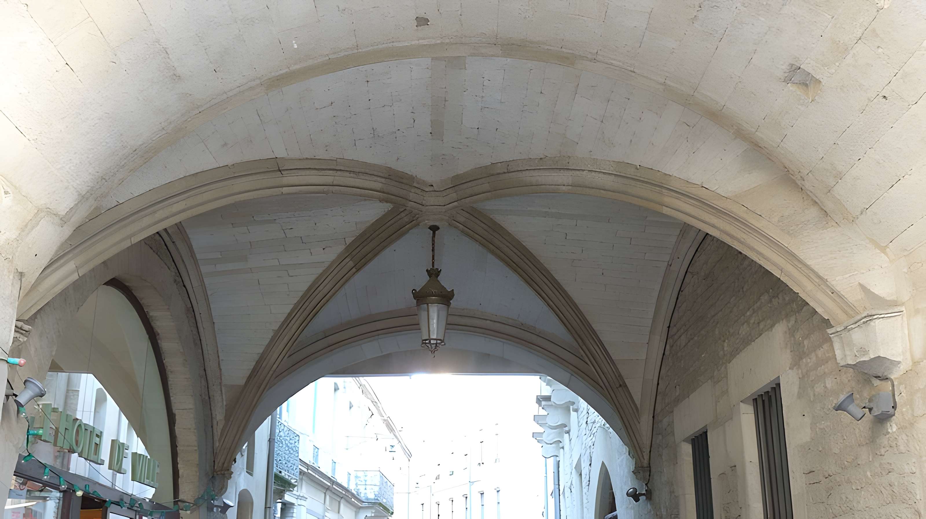 Hôtel de ville de Nîmes