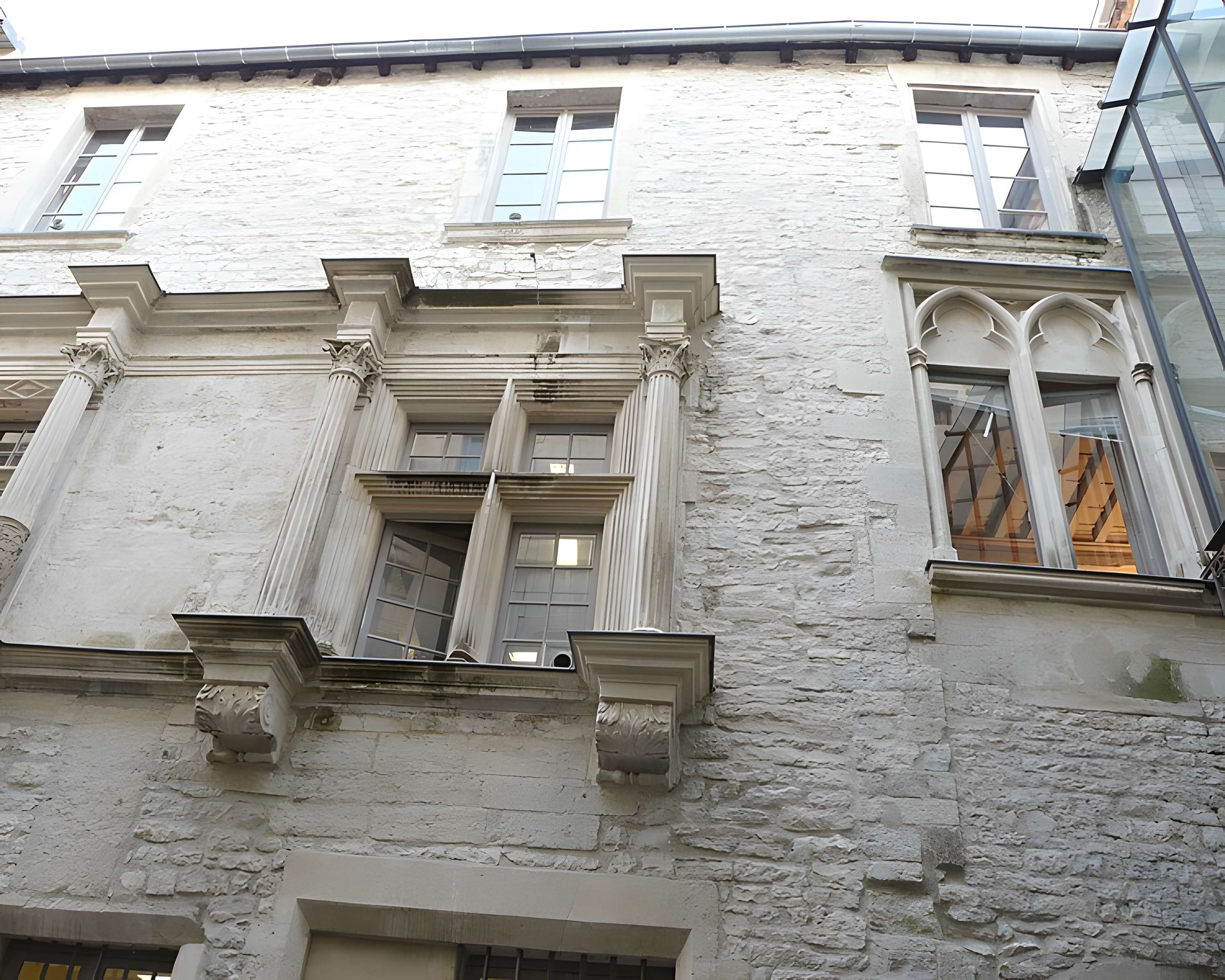 Hôtel de ville de Nîmes