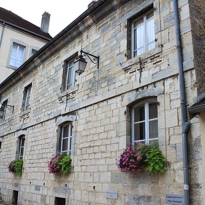 Photo de Hôtel de ville de Poligny