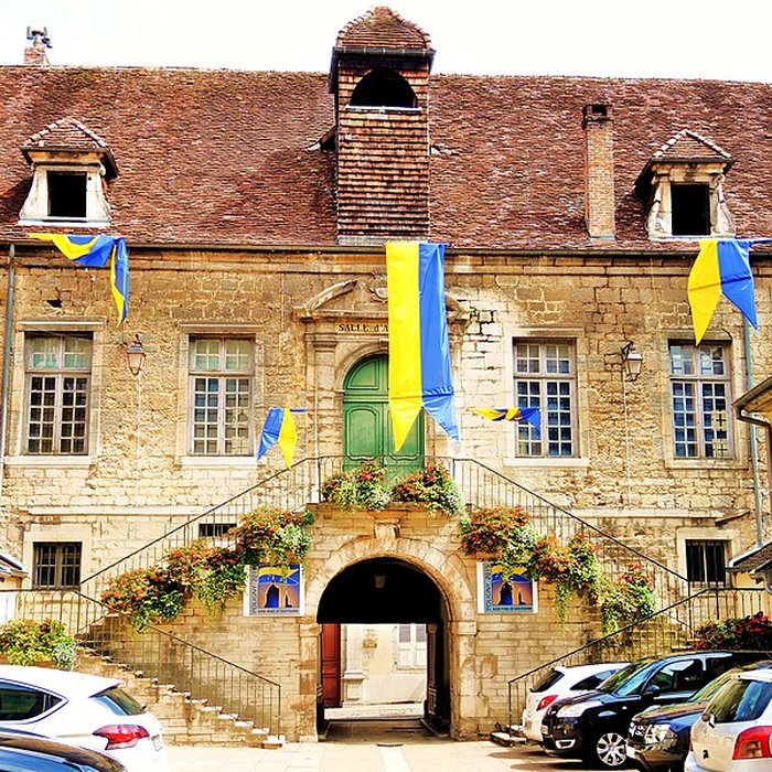Photo de Hôtel de ville de Poligny