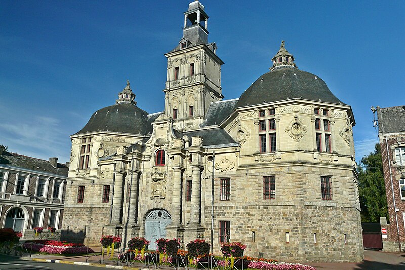 Hôtel de ville de Saint-Amand-les-Eaux
