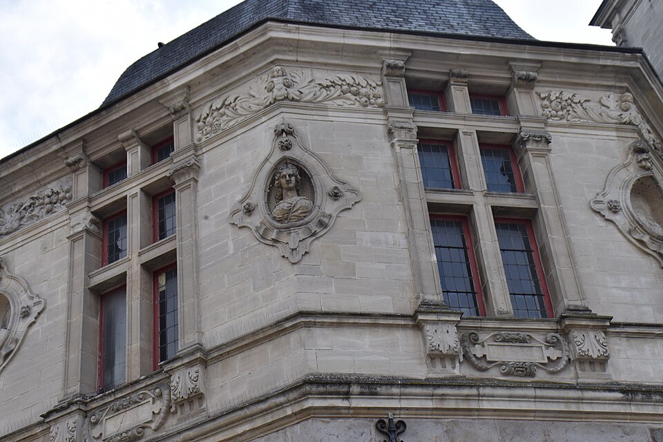 Hôtel de ville de Saint-Amand-les-Eaux