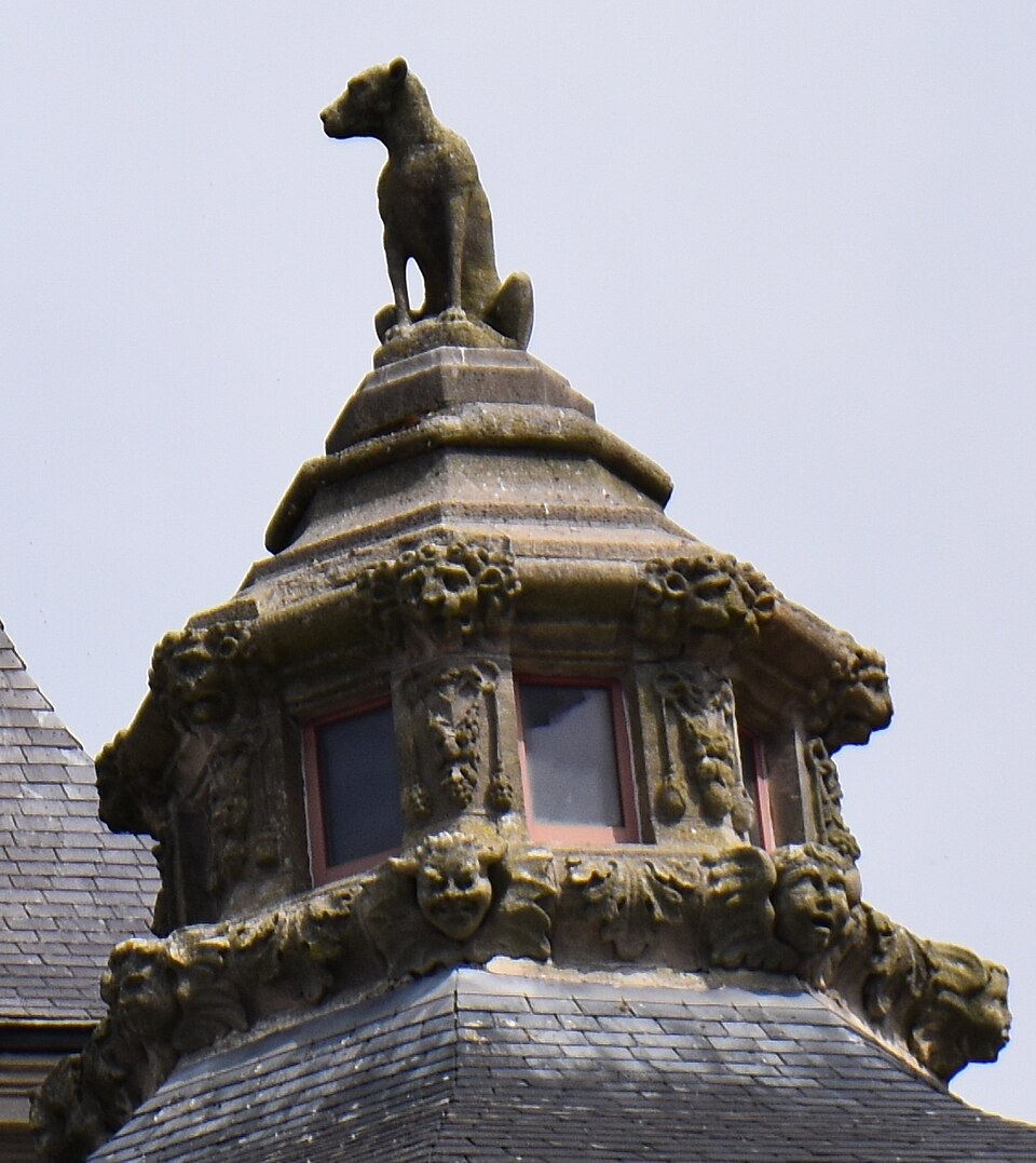 Hôtel de ville de Saint-Amand-les-Eaux