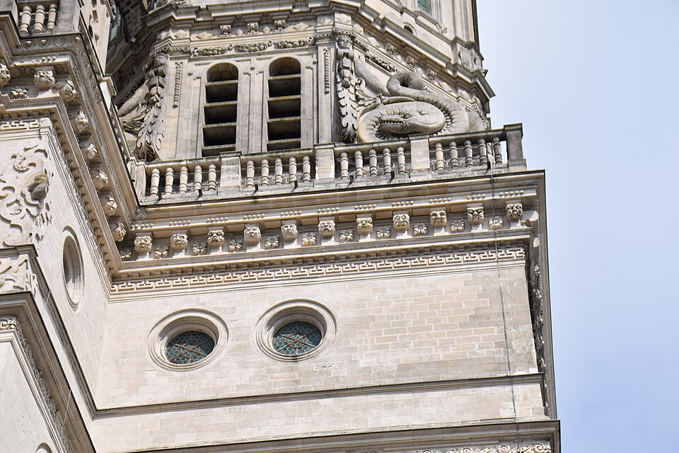 Hôtel de ville de Saint-Amand-les-Eaux