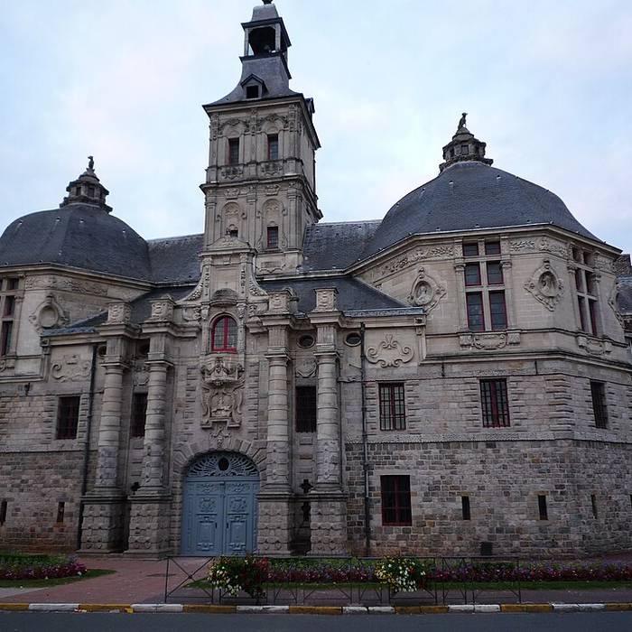Photo de Hôtel de ville de Saint-Amand-les-Eaux