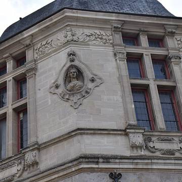 Hôtel de ville de Saint-Amand-les-Eaux