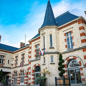 Hôtel de ville de Sainte-Savine