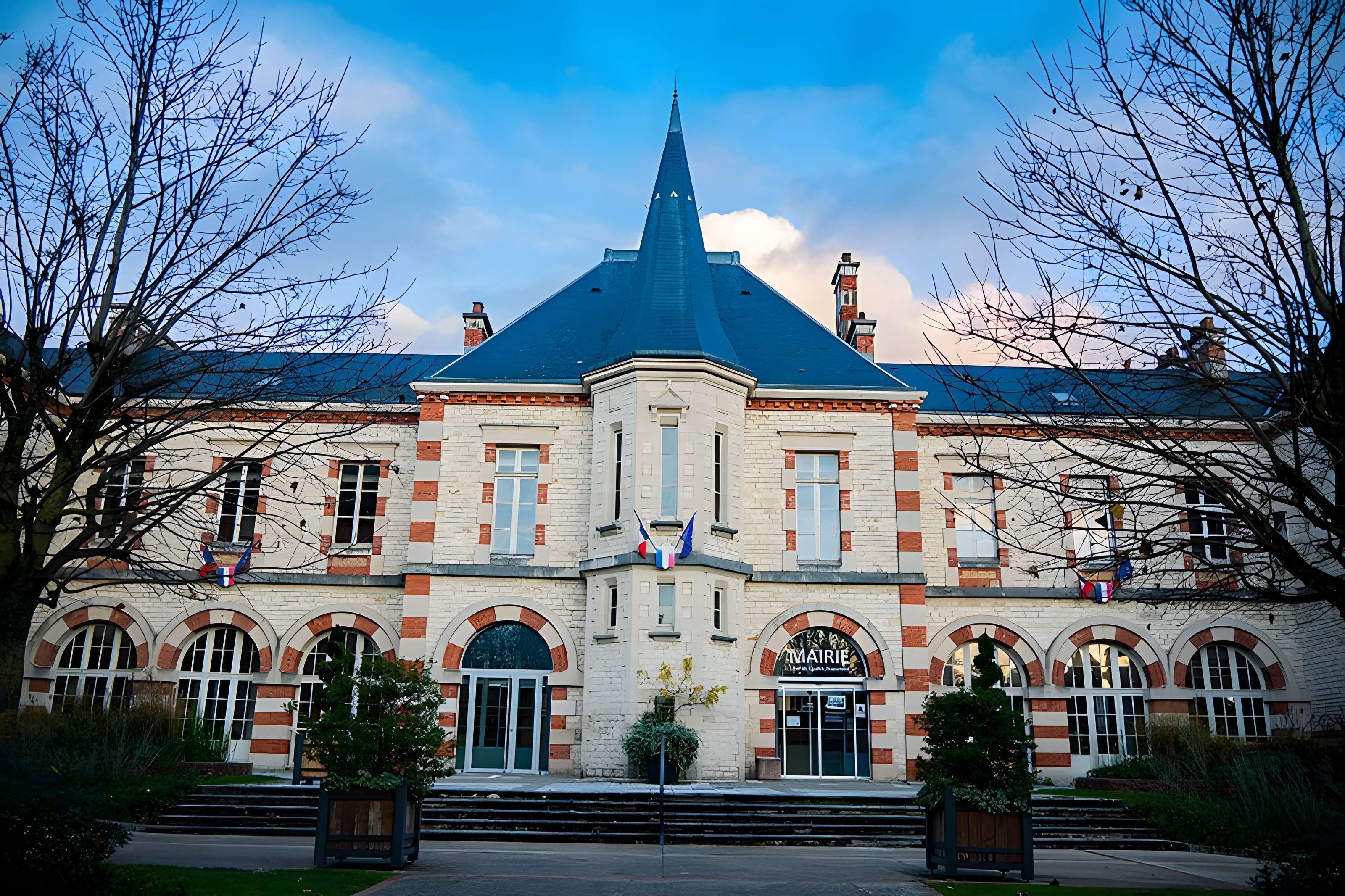 Hôtel de ville de Sainte-Savine