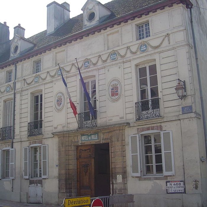 Photo de Hôtel de ville de Saint-Jean-de-Losne