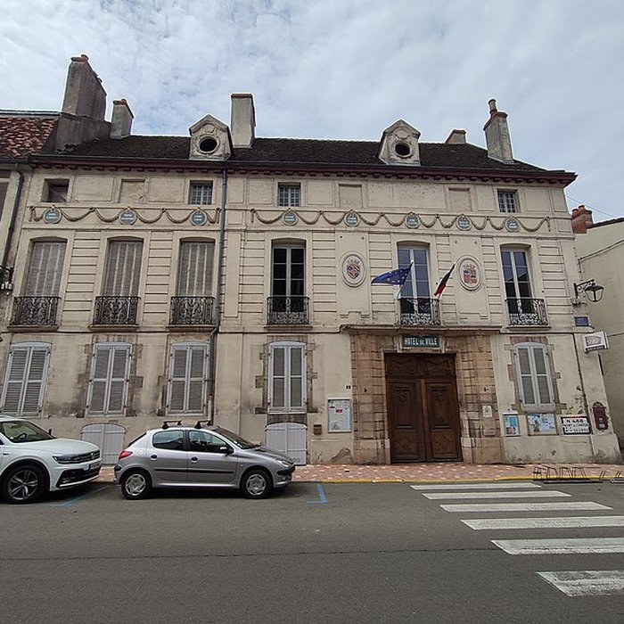 Photo de Hôtel de ville de Saint-Jean-de-Losne