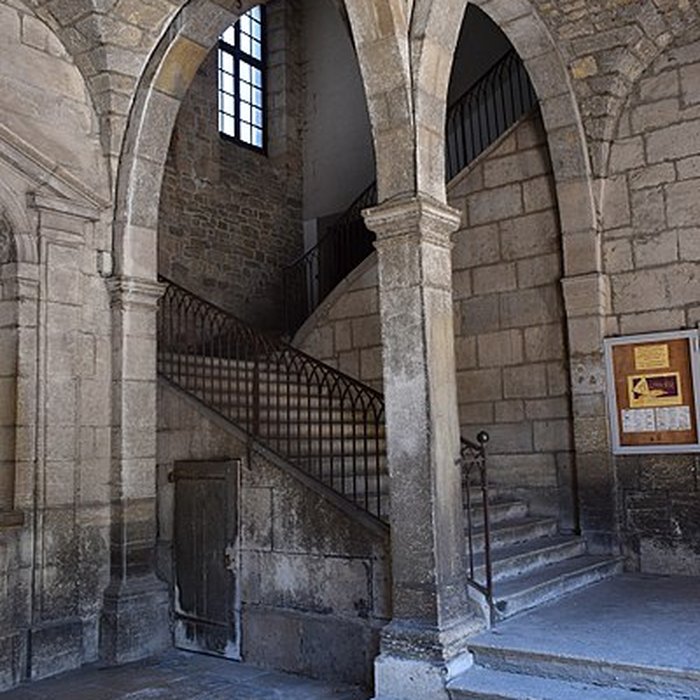 Photo de Hôtel de ville de Salins-les-Bains