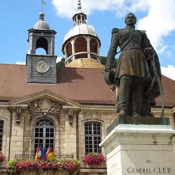 Photo de Hôtel de ville de Salins-les-Bains