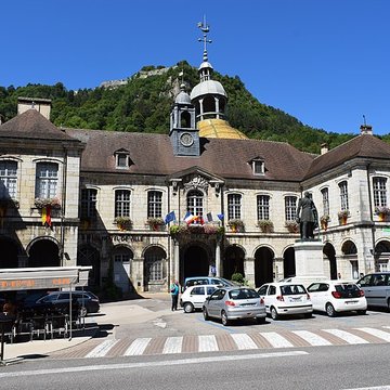 Hôtel de ville de Salins-les-Bains
