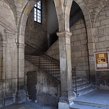 Hôtel de ville de Salins-les-Bains