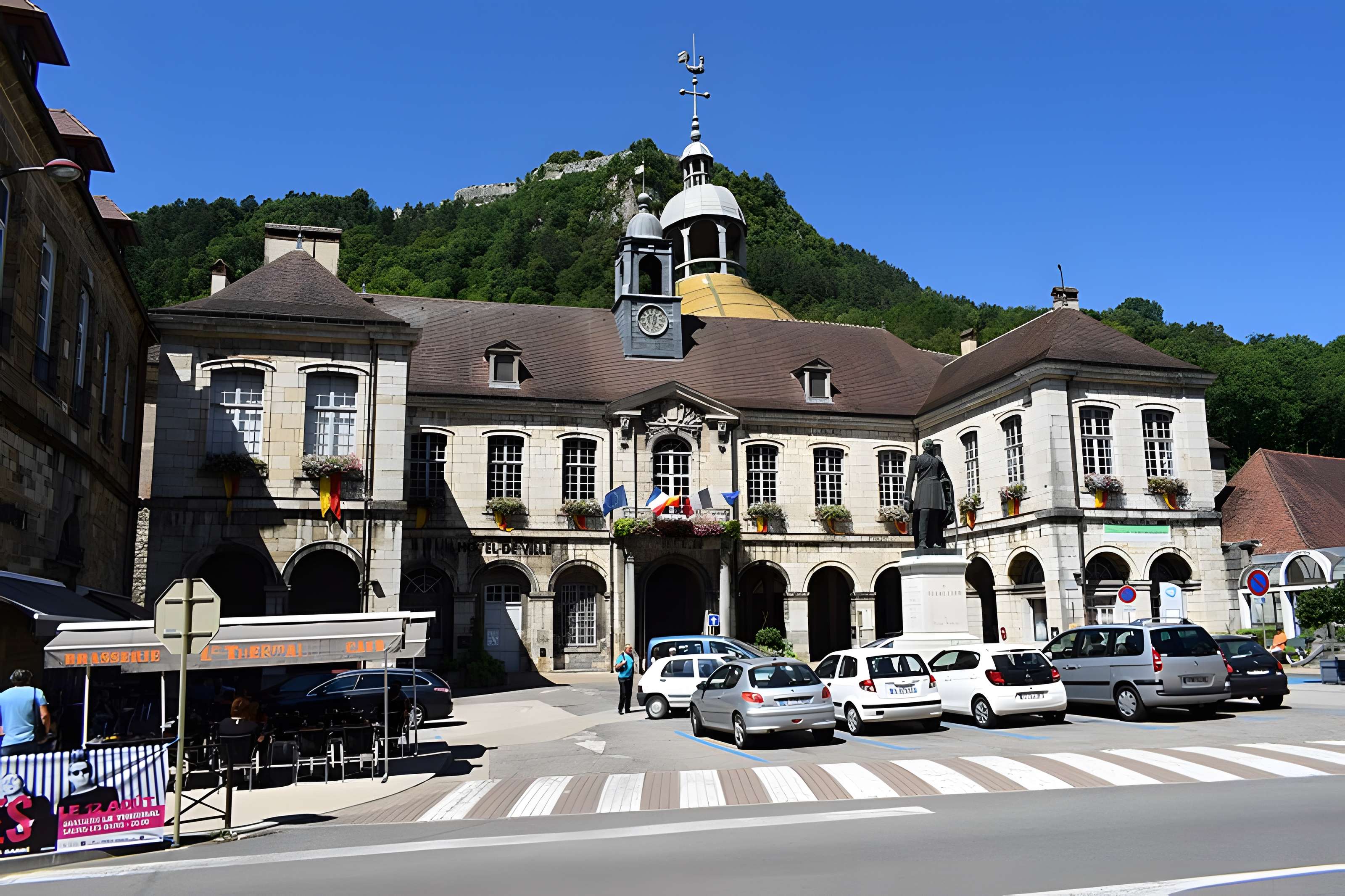 Hôtel de ville de Salins-les-Bains