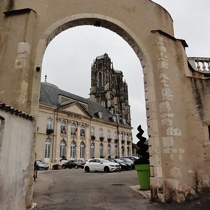 Photo de Hôtel de ville de Toul