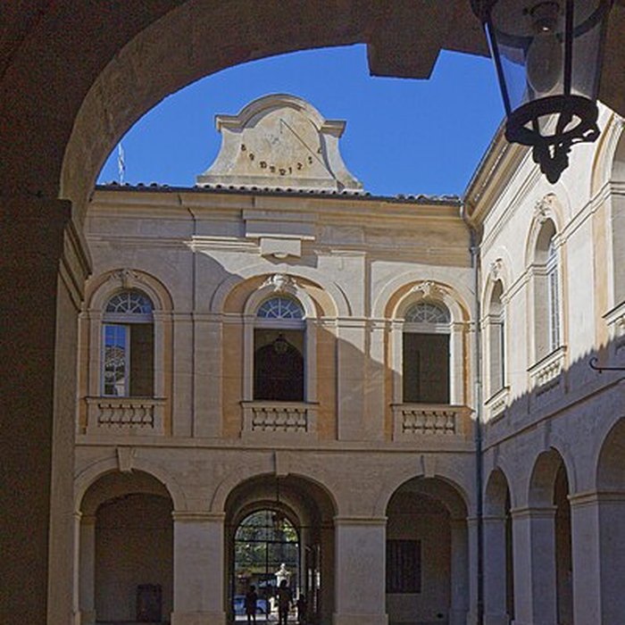 Photo de Hôtel de ville dUzès