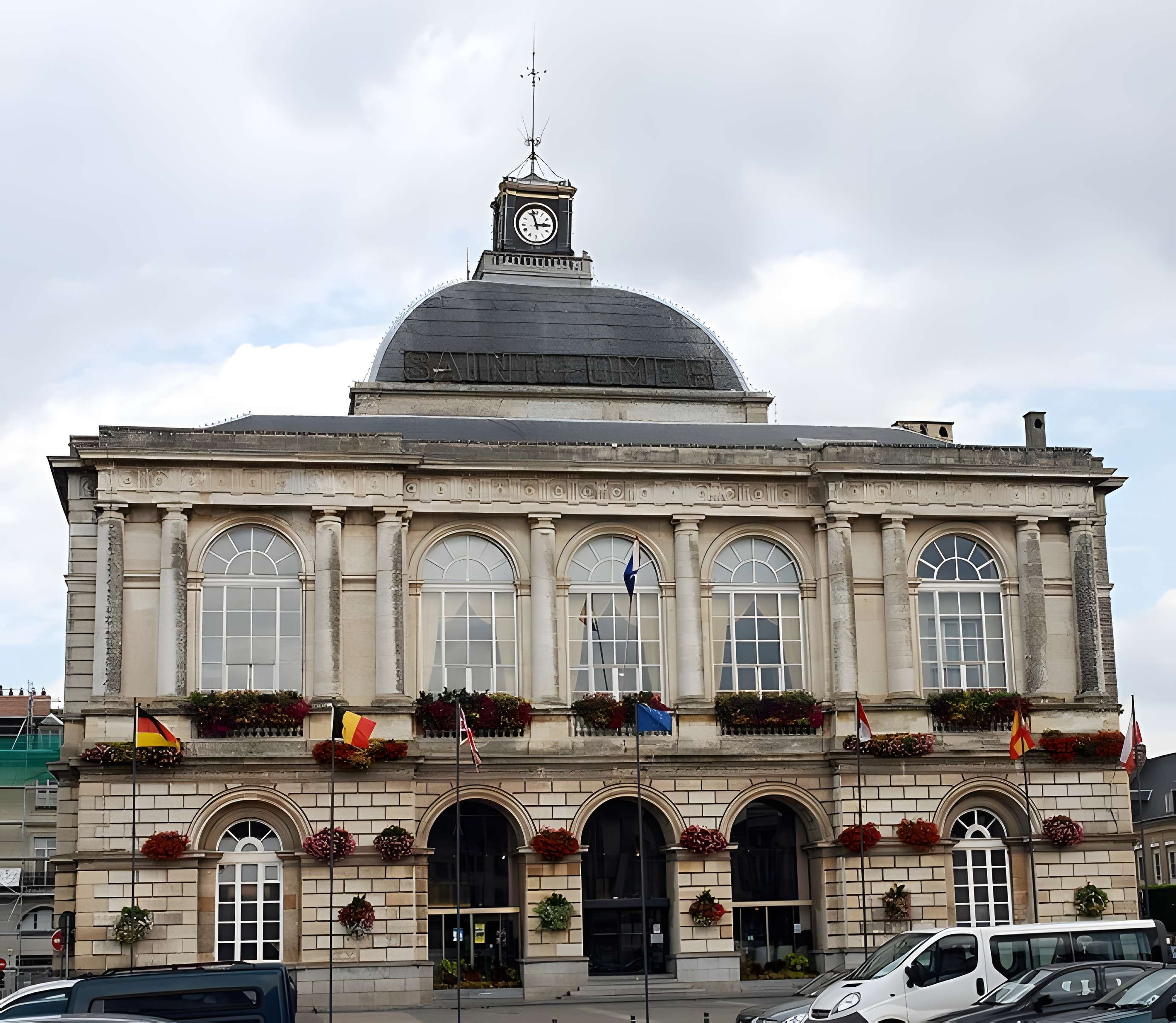 Hôtel de ville-Théâtre de Saint-Omer 