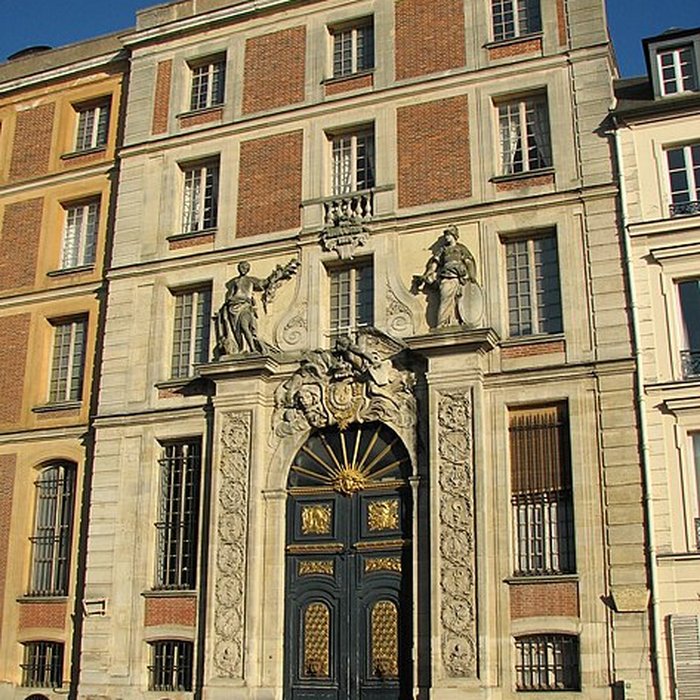 Photo de Hôtel des Affaires étrangères et de la Marine à Versailles