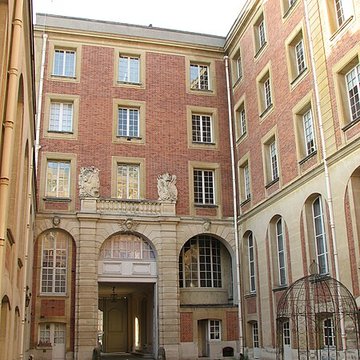 Hôtel des Affaires étrangères et de la Marine à Versailles