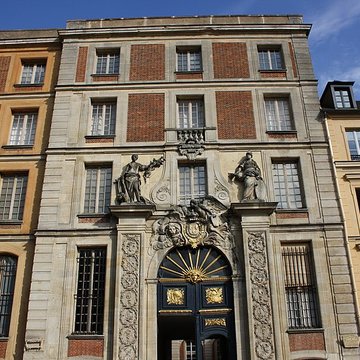 Hôtel des Affaires étrangères et de la Marine à Versailles