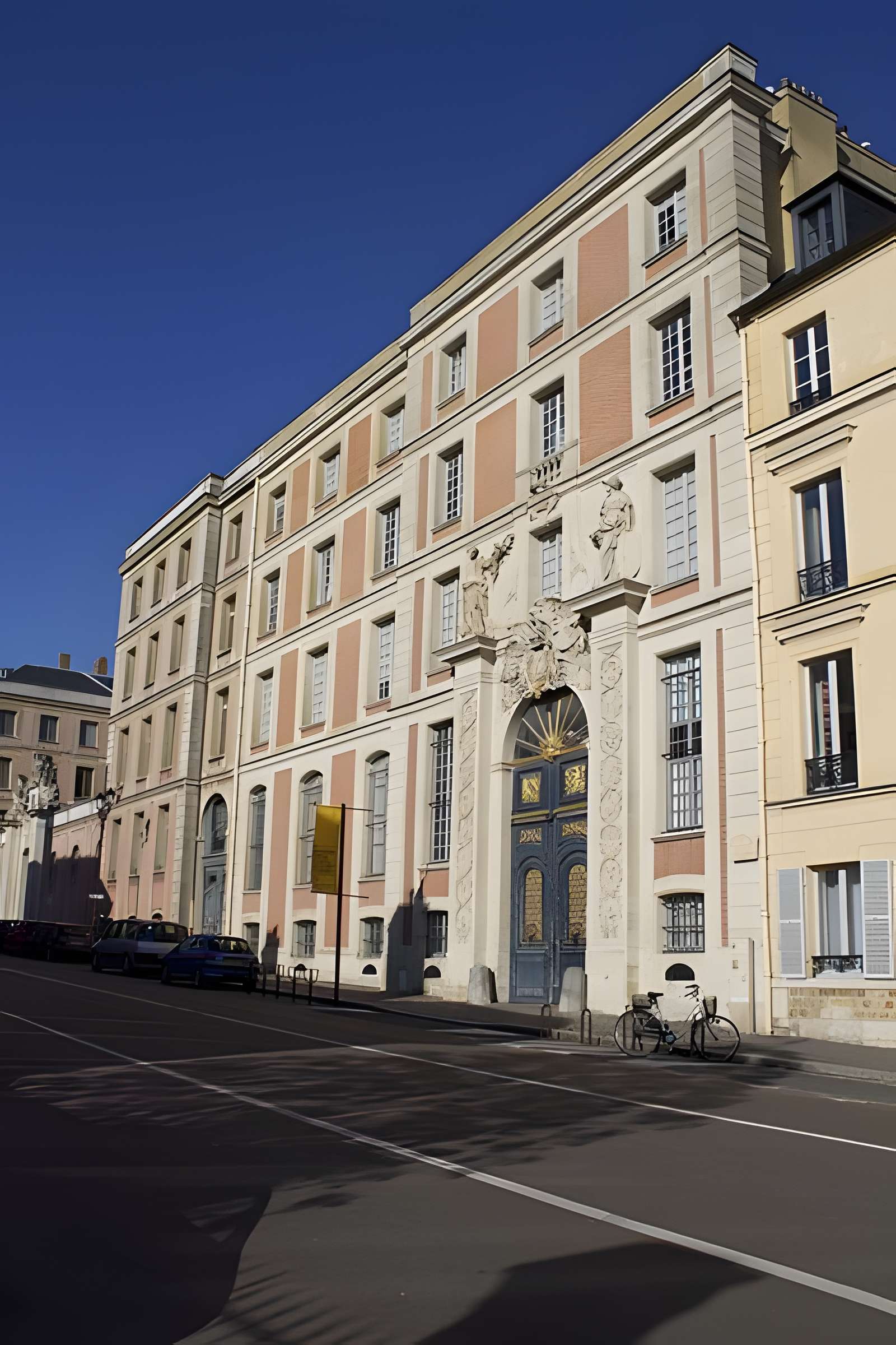 Hôtel des Affaires étrangères et de la Marine à Versailles