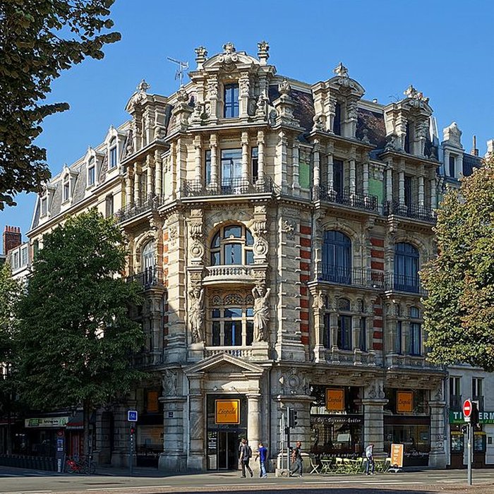 Photo de Hôtel des Cariatides à Lille