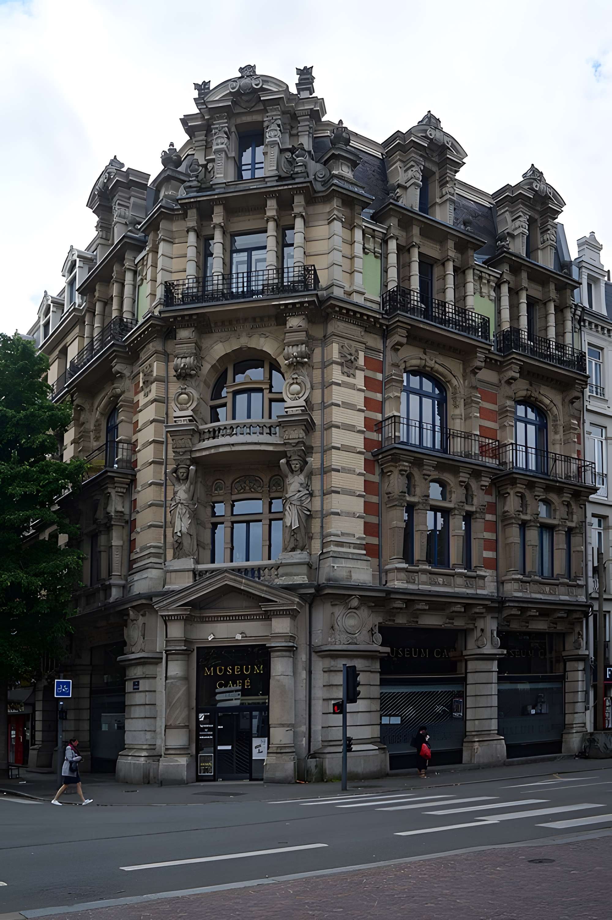 Hôtel des Cariatides à Lille