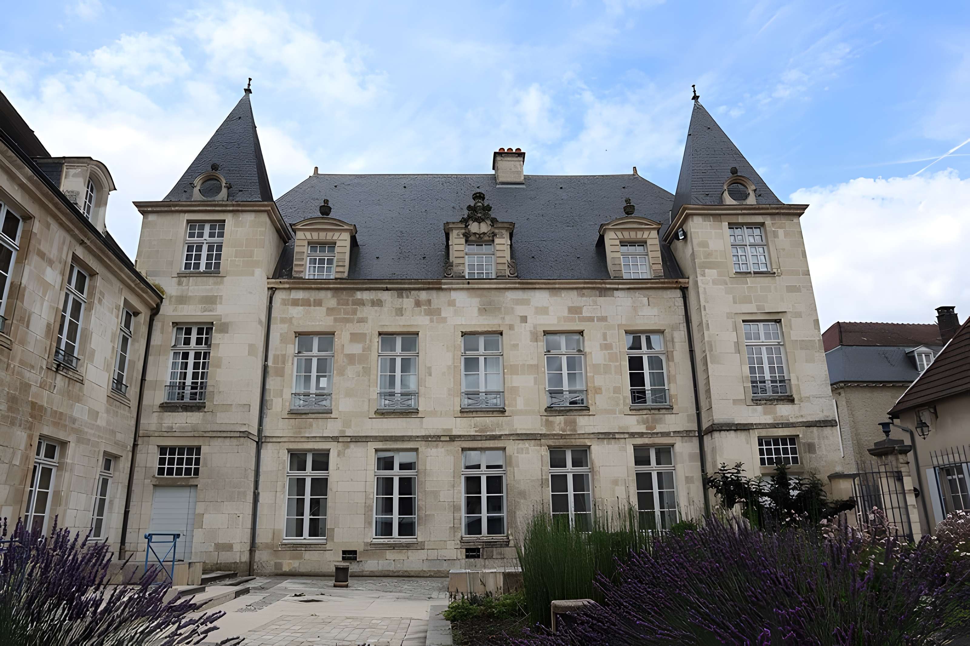 Hôtel des comtes de Brienne à Bar-sur-Aube
