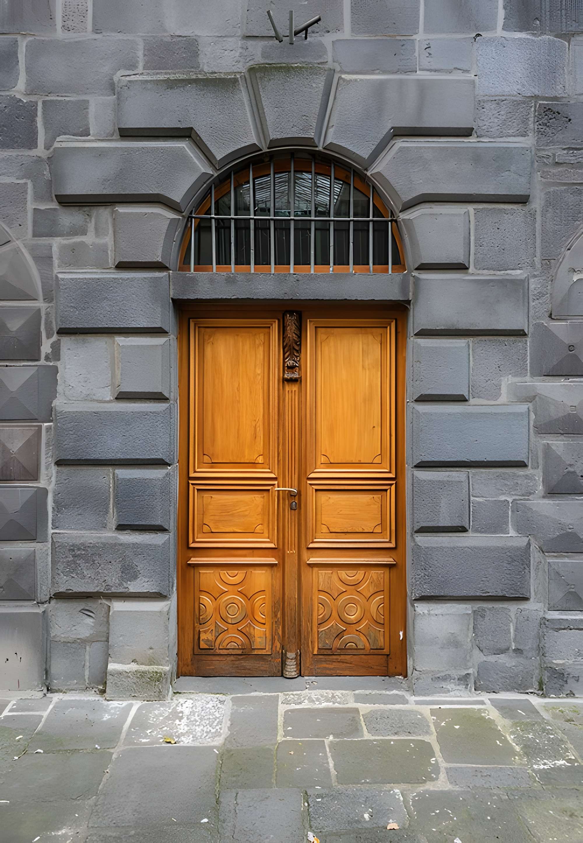 Hôtel des ducs de Bouillon à Maringues