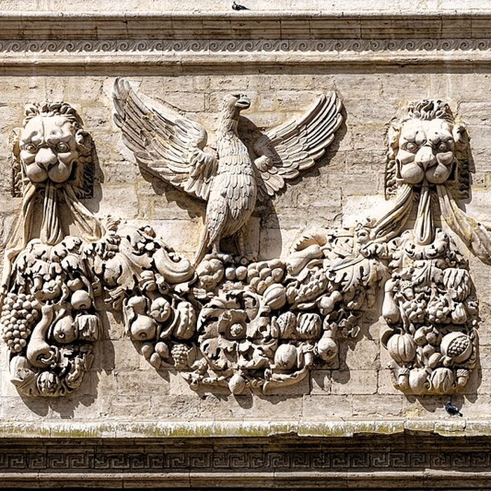 Photo de Hôtel des Monnaies à Avignon