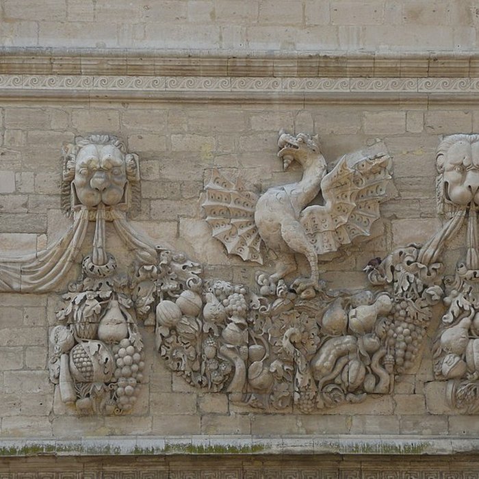 Photo de Hôtel des Monnaies à Avignon