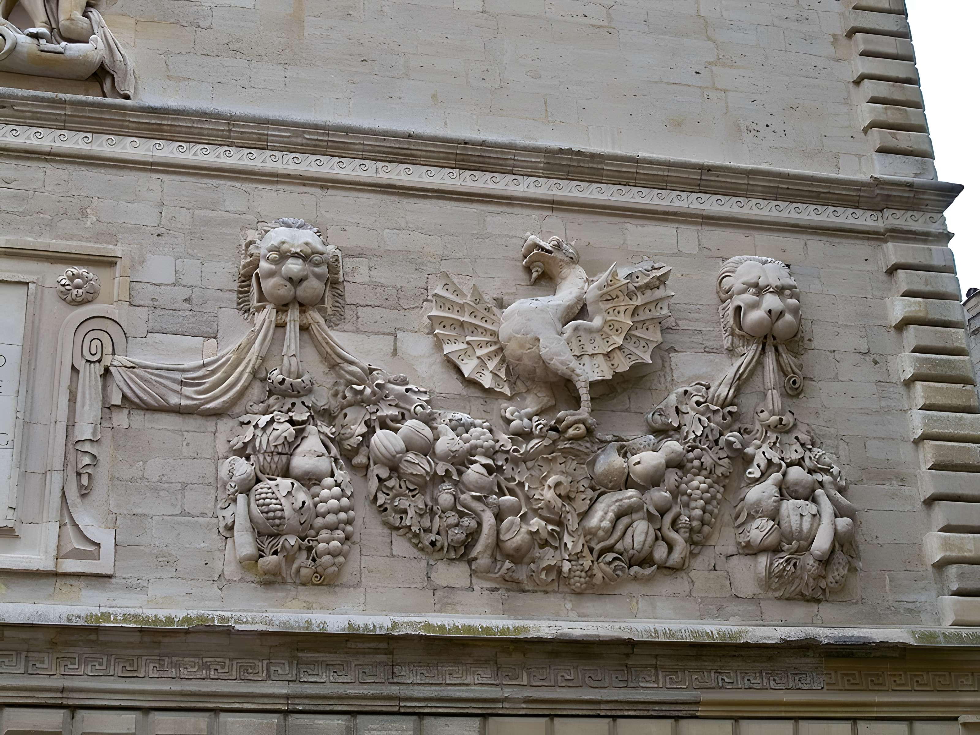 Hôtel des Monnaies à Avignon