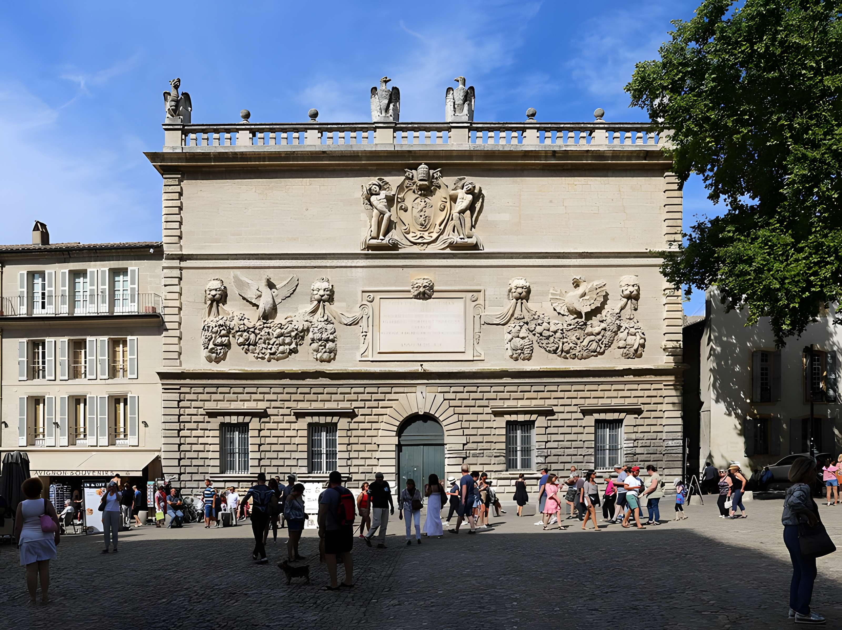 Hôtel des Monnaies à Avignon