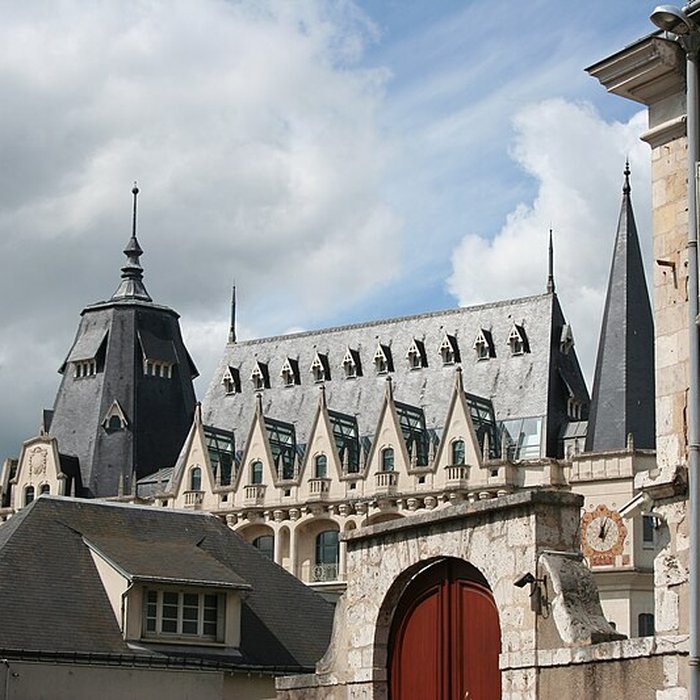 Photo de Hôtel des Postes à Chartres