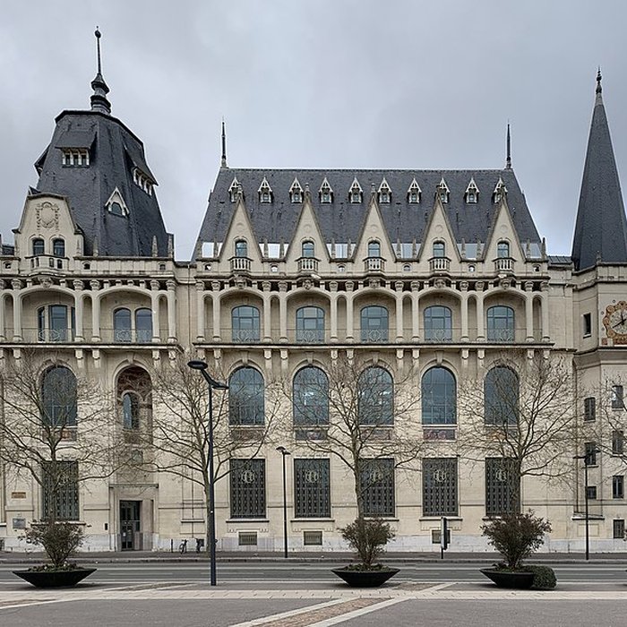 Photo de Hôtel des Postes à Chartres