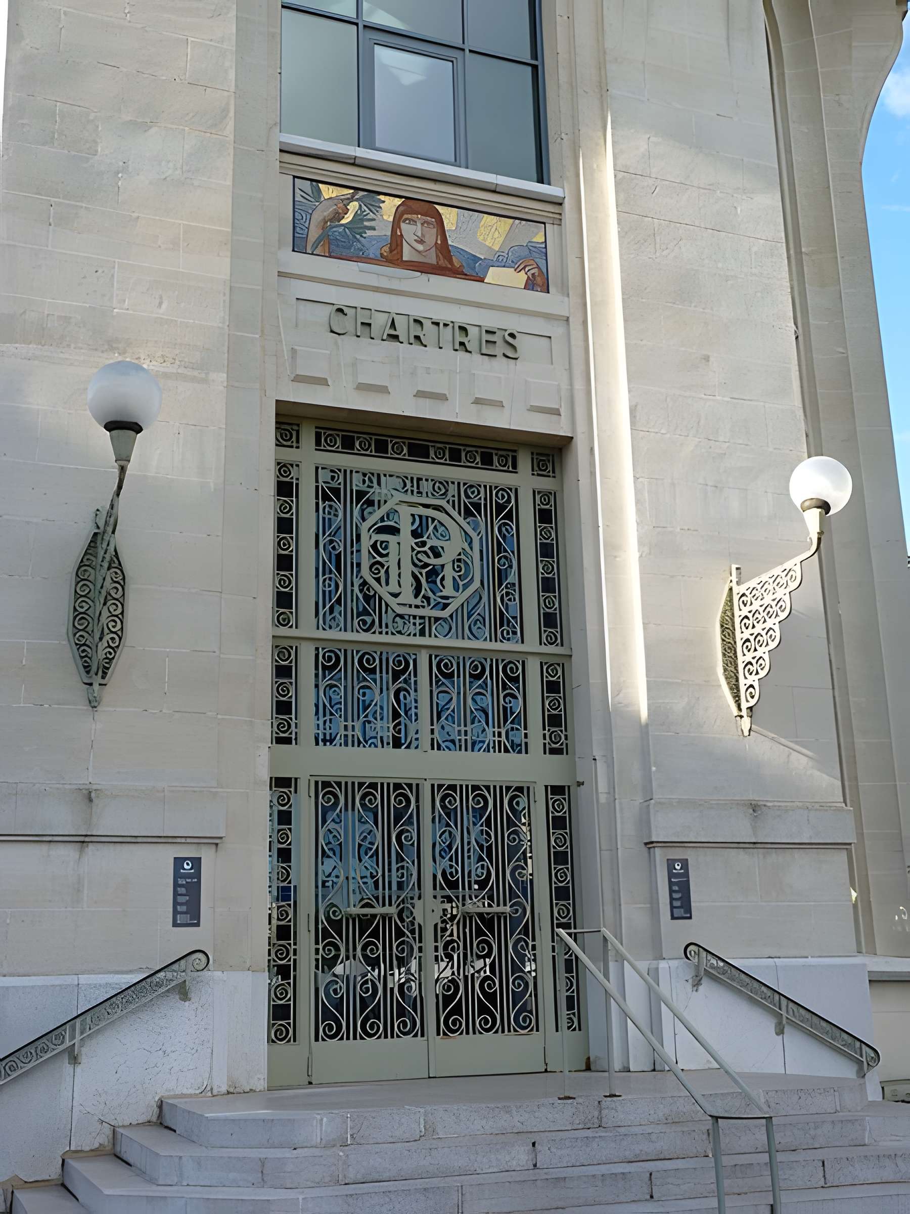 Hôtel des Postes à Chartres