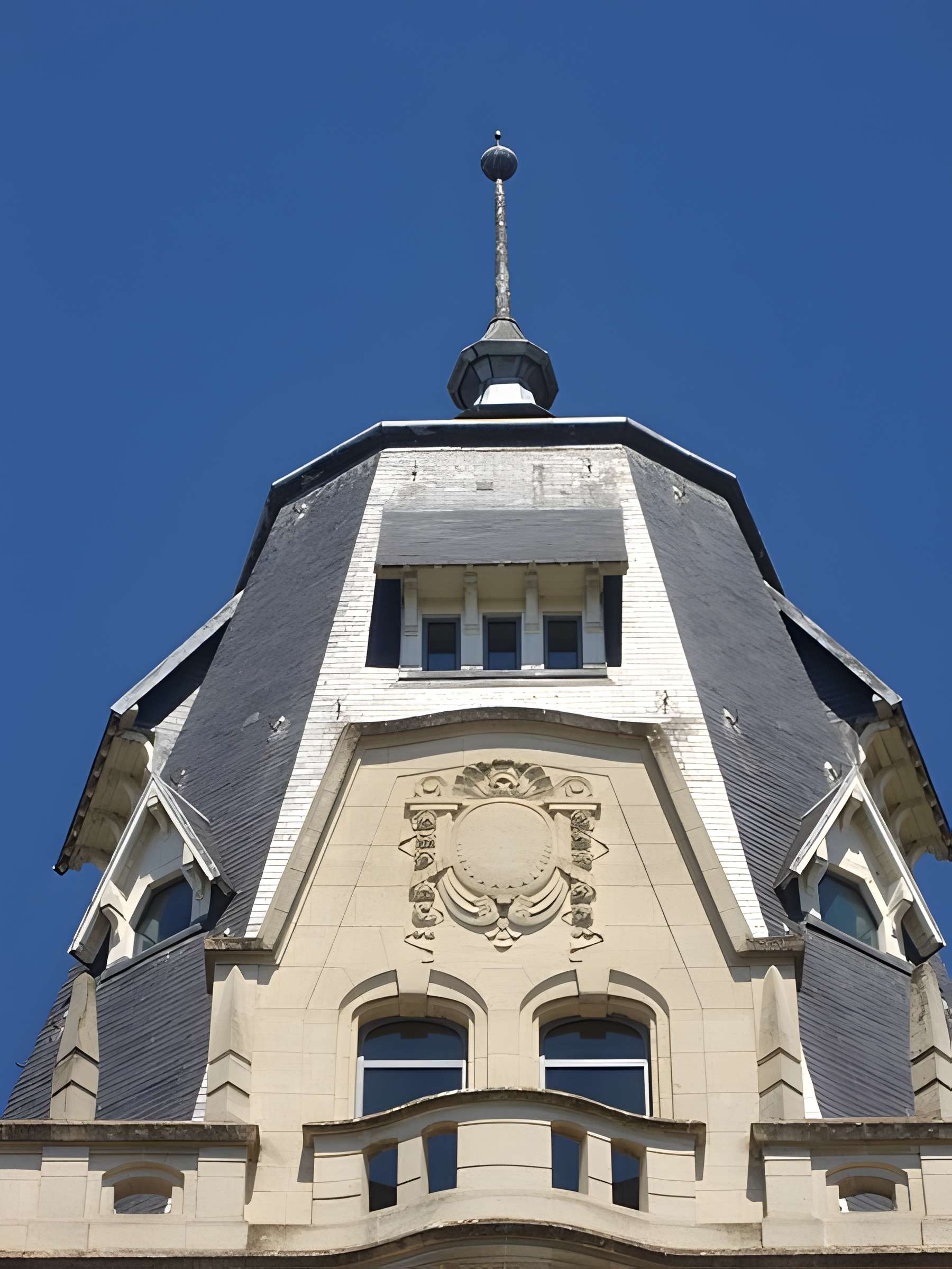 Hôtel des Postes à Chartres