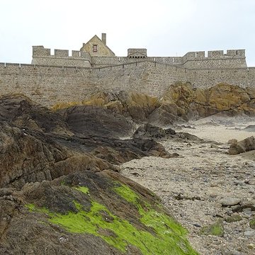Fort National