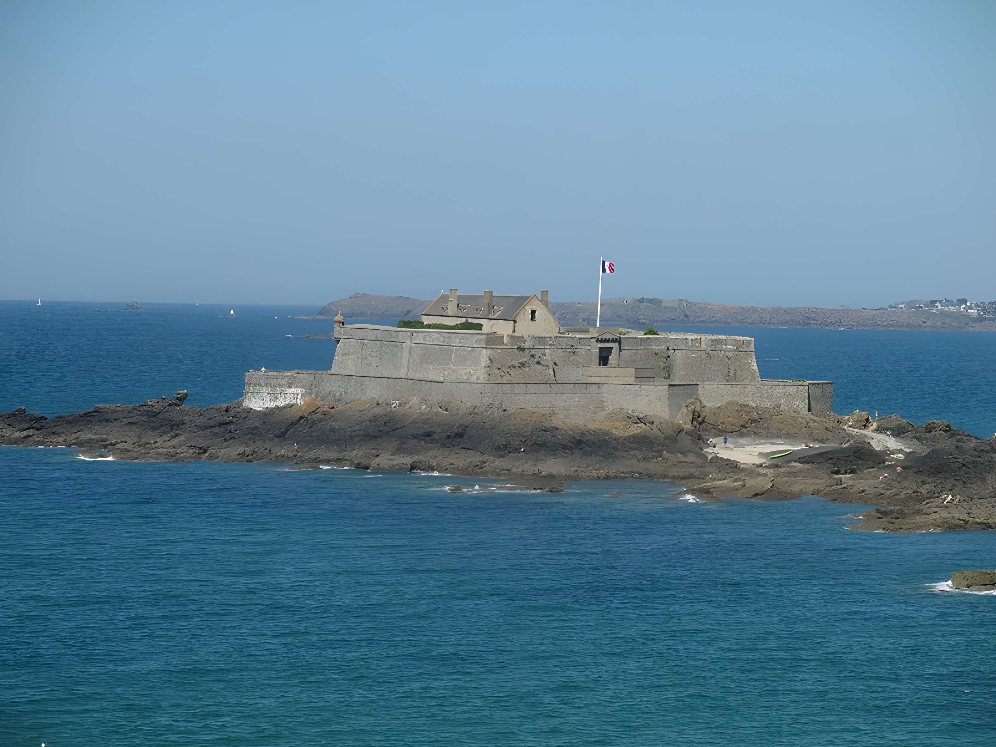Fort National