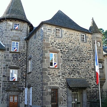 Hôtel dOrcet à Mauriac